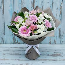 Букет цветов из:  Герберы, Альстромерии и Хризантемы в Усть-Луга