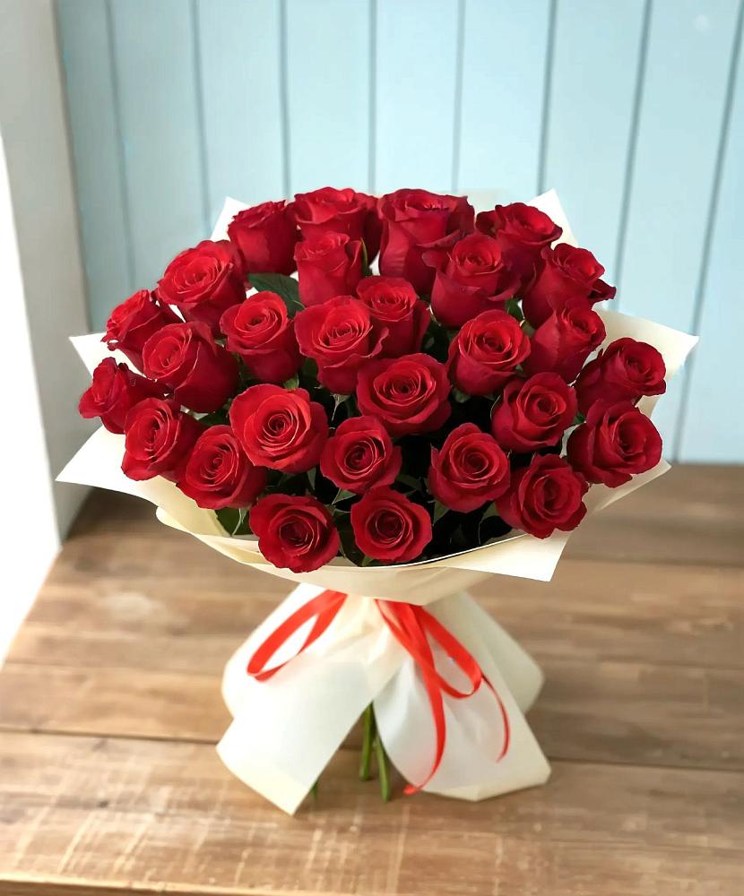 Букет 29 Красных роз в Усть-Луга