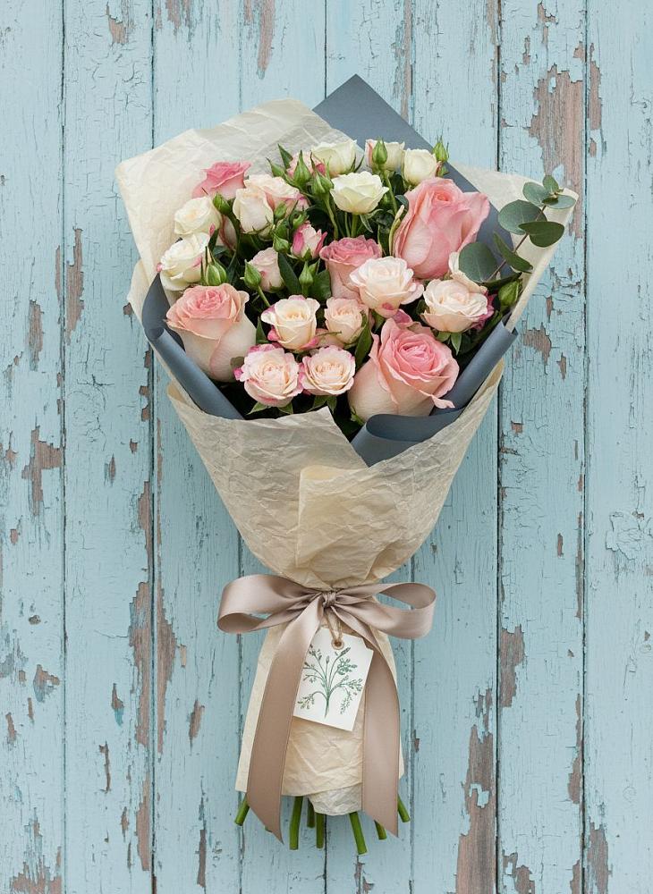 Букет цветов из: Розы в Усть-Луга