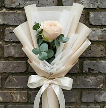 Букет цветов из:  Розы в Усть-Луга