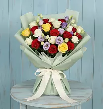 Букет цветов из:  Розы в Усть-Луга