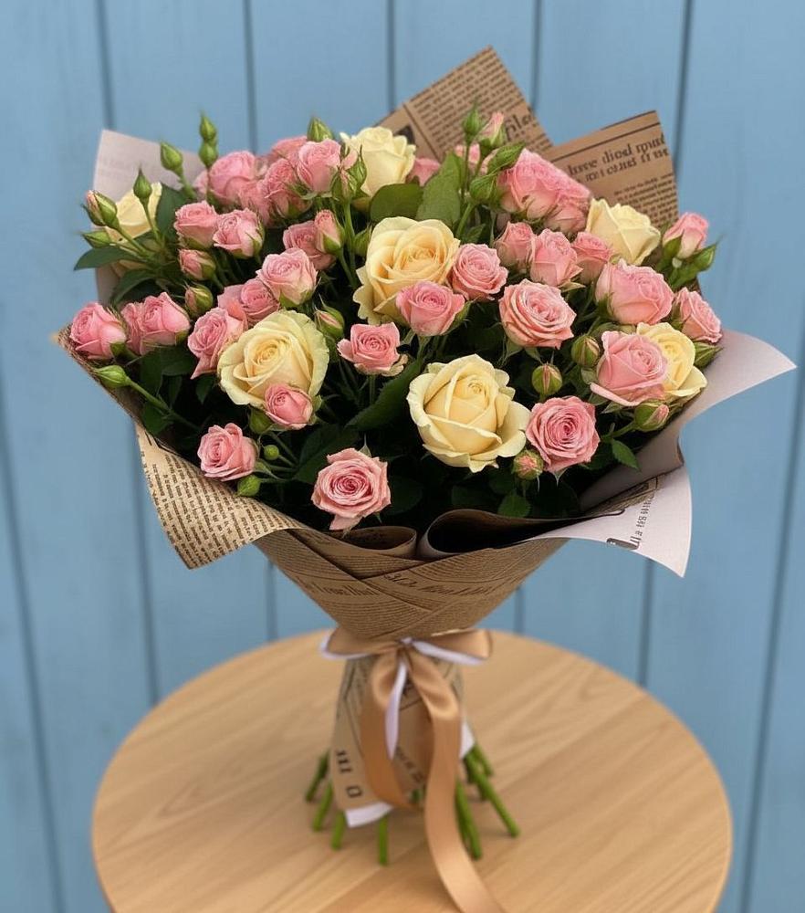 Букет цветов из: Розы в Усть-Луга