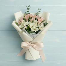 Букет цветов из:  Альстромерии #REPLACE_PRED# Усть-Луга