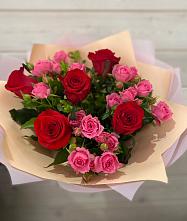 Букет цветов из:  Розы #REPLACE_PRED# Усть-Луга