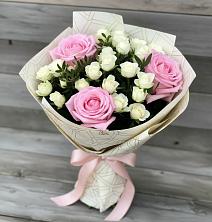 Букет цветов из:  Розы в Усть-Луга