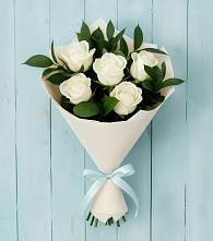 Букет цветов из:  Розы в Усть-Луга