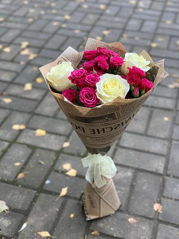 Букет цветов из: Розы в Усть-Луга