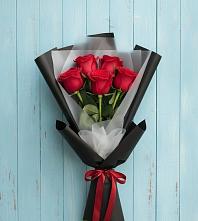 Букет цветов из:  Розы #REPLACE_PRED# Усть-Луга