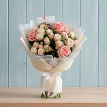 Букет цветов из:  Розы в Усть-Луга