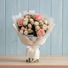 Букет цветов из:  Розы в Усть-Луга